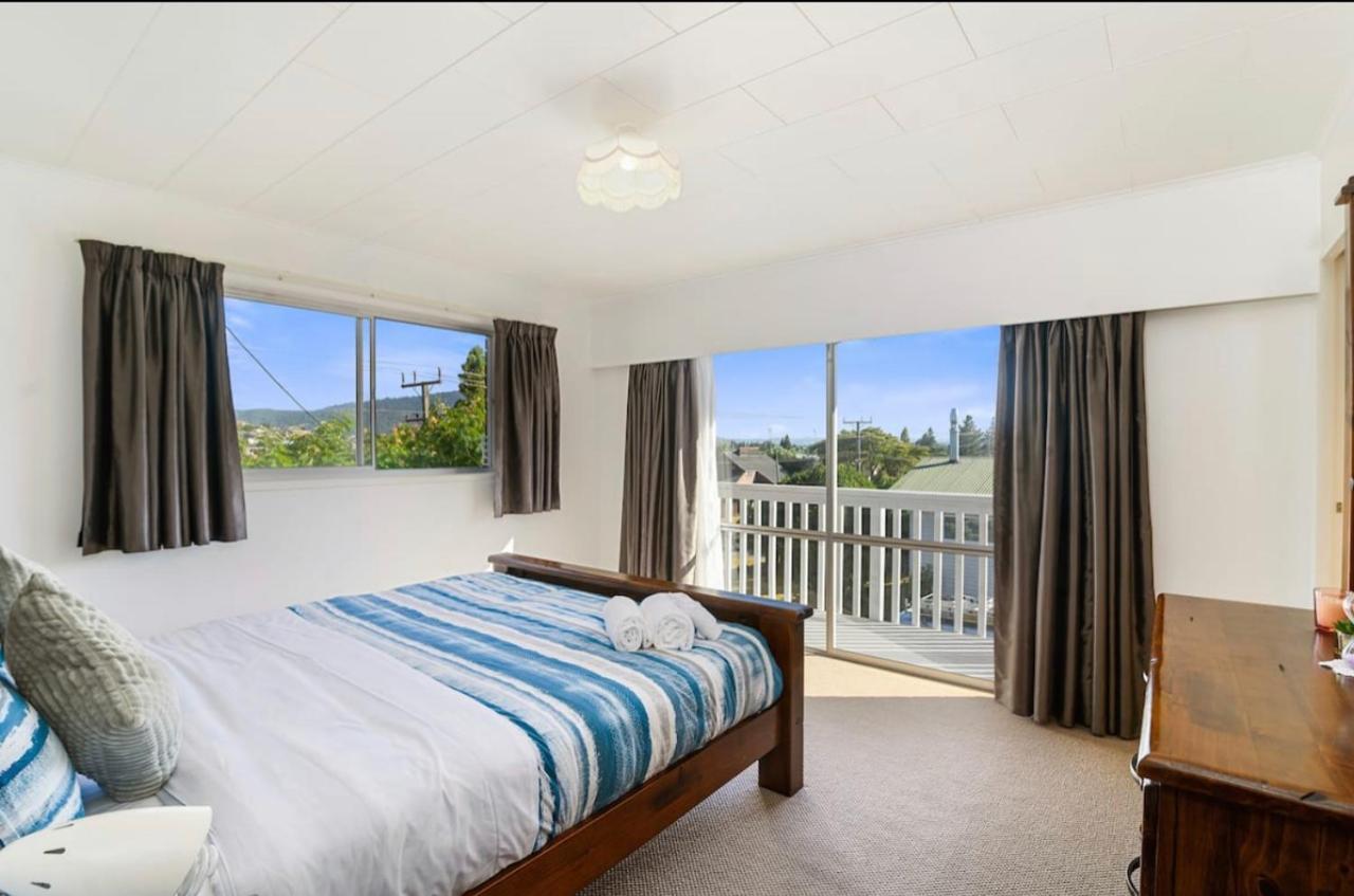 Spacious modern Utuhina holiday House Rotorua Exterior foto