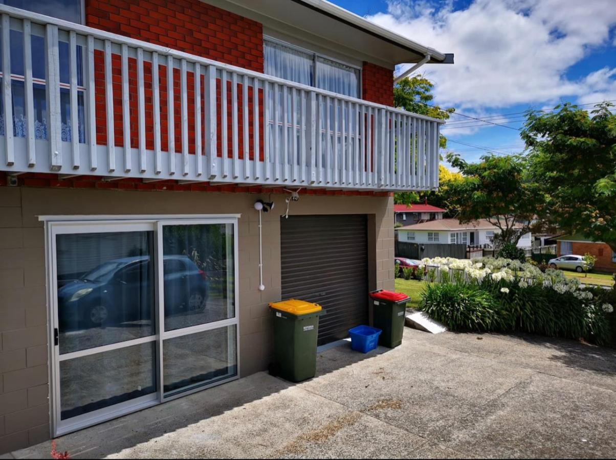 Spacious modern Utuhina holiday House Rotorua Exterior foto